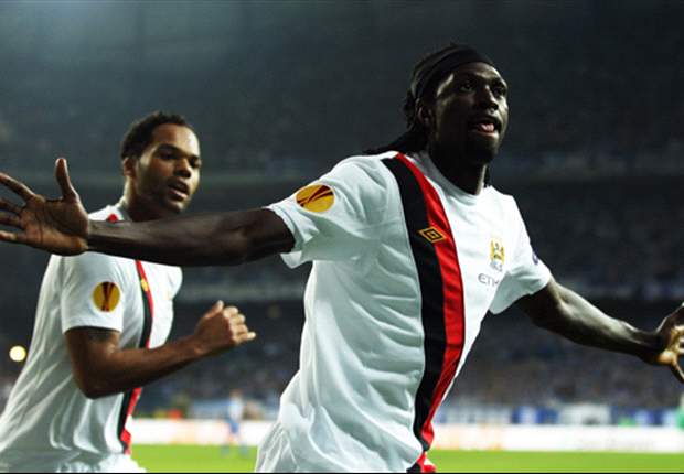  鲍文龙造乌龙富勒姆,客场逼平曼城显顽强